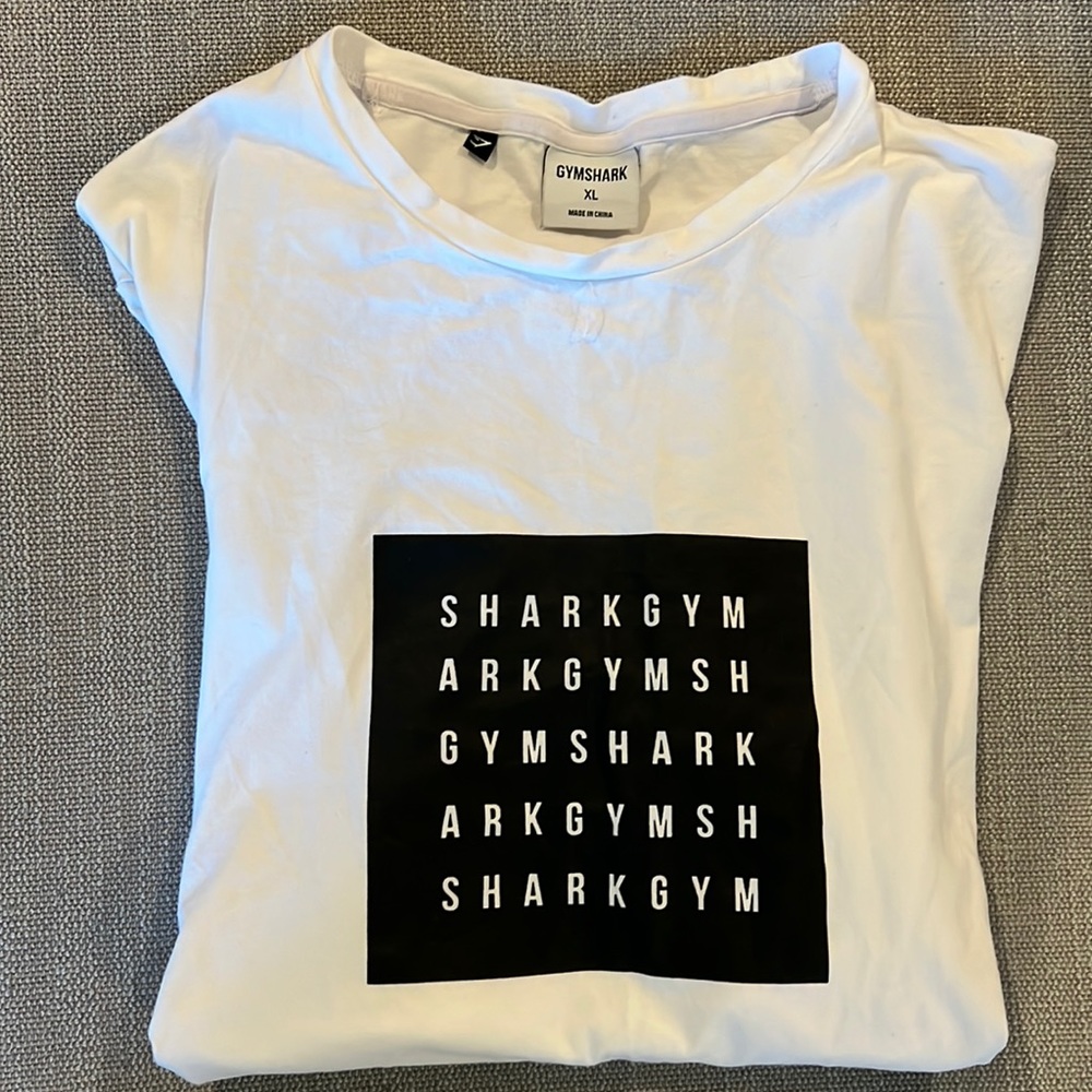 Gymshark Graphic Tee B&W Size XL